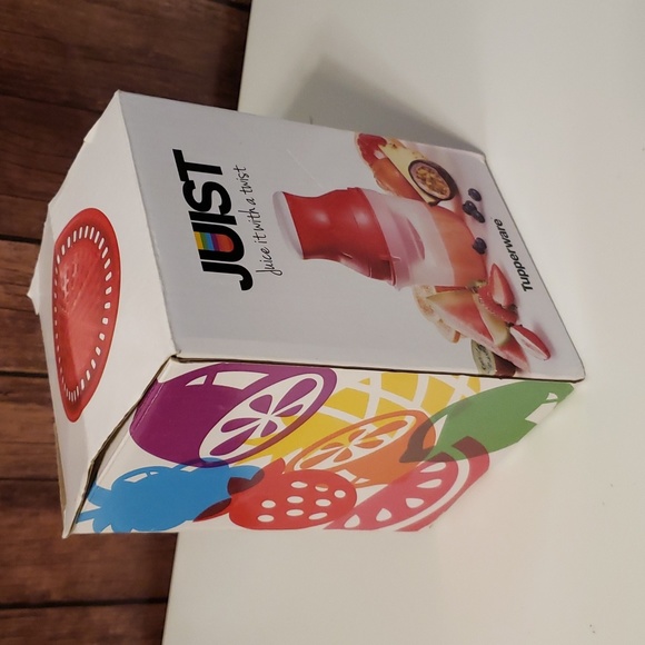 Tupperware juicer - Picture 8 of 8